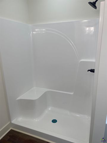 118 Pecan St, Cochran, GA 31014