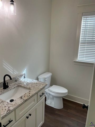 118 Pecan St, Cochran, GA 31014