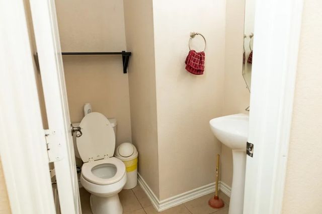 5820 Stone Mountain, The Colony, TX 75056