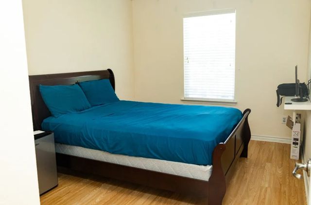 5820 Stone Mountain, The Colony, TX 75056