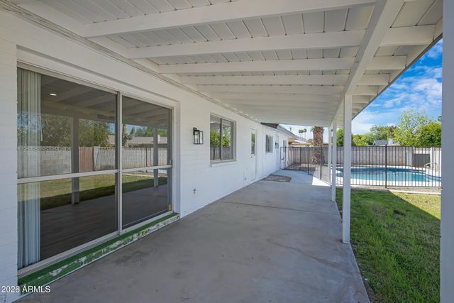 8426 E MONTEREY Way, Scottsdale, AZ 85251
