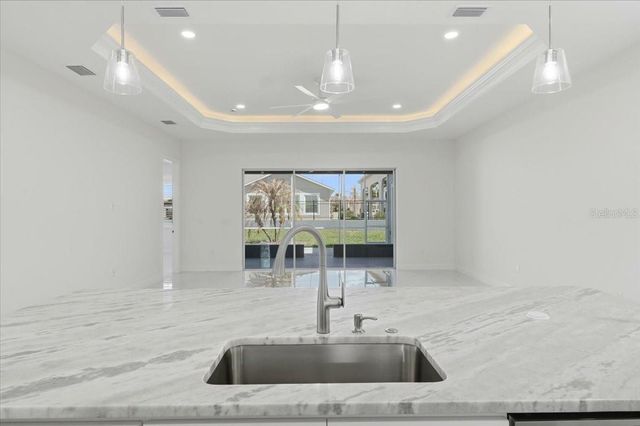 517 HOME COMING WAY, Polk City, FL 33868