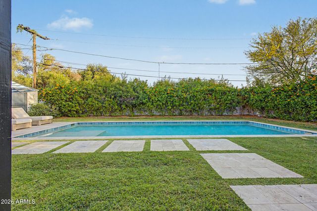 4129 E INDIANOLA Avenue, Phoenix, AZ 85018
