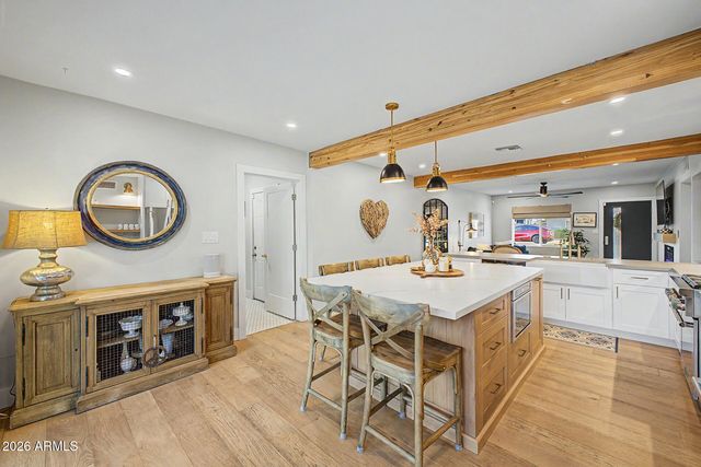 4129 E INDIANOLA Avenue, Phoenix, AZ 85018