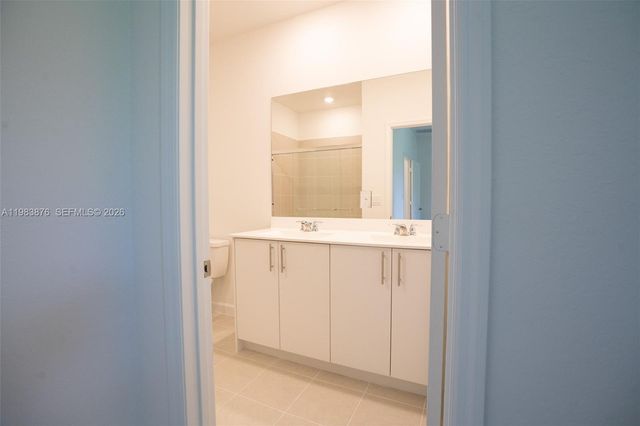 204 SE 10th Ct 204, Florida City, FL 33034