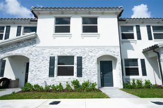 204 SE 10th Ct 204, Florida City, FL 33034