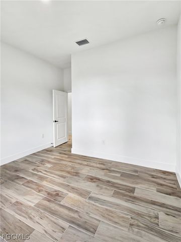 4113 Kismet PKWY W, Cape Coral, FL 33993