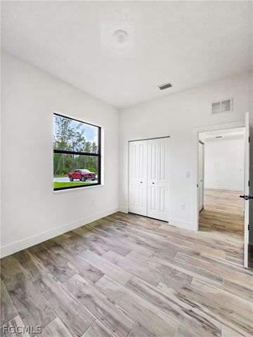 4113 Kismet PKWY W, Cape Coral, FL 33993