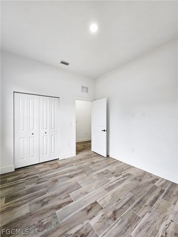 4113 Kismet PKWY W, Cape Coral, FL 33993