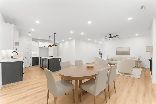 6908 SW Basswood Avenue, Bentonville, AR 72713