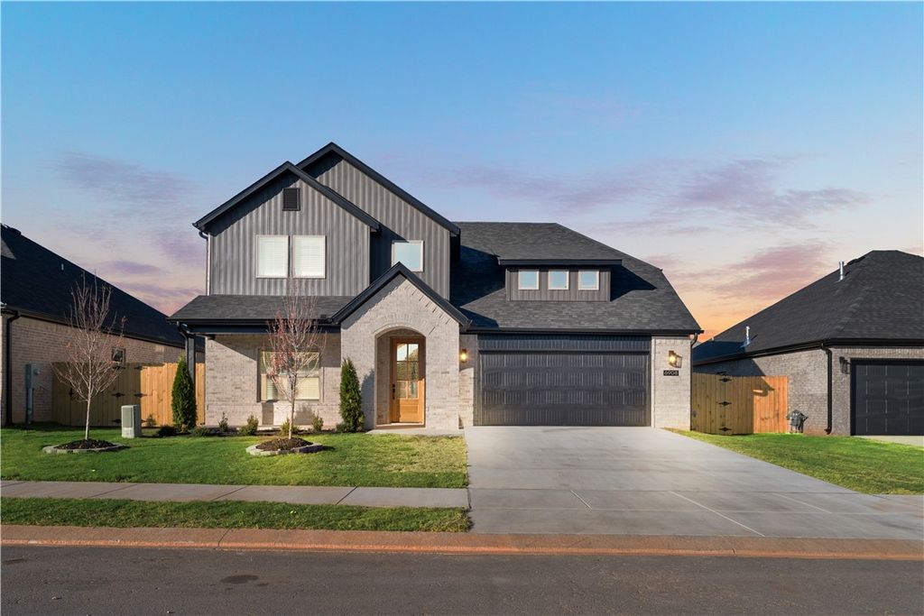 6908 SW Basswood Avenue, Bentonville, AR 72713