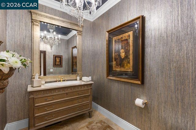 251 Santiago Ln, Danville, CA 94526