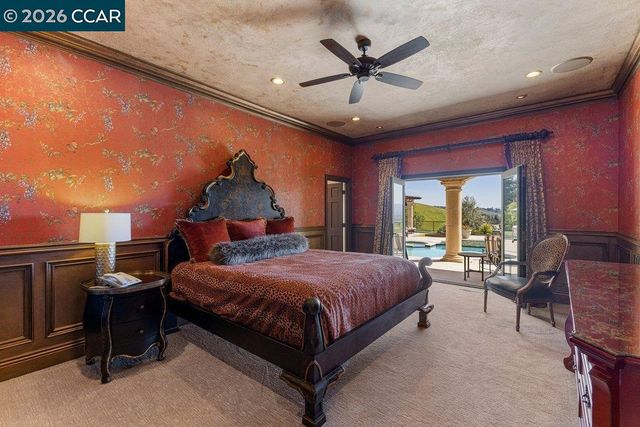 251 Santiago Ln, Danville, CA 94526