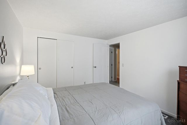 5855 Winchester Drive, Miami Twp, OH 45150