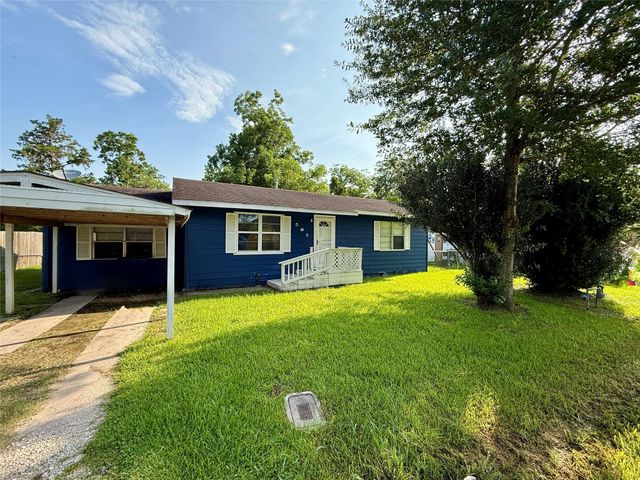 502 E Jackson Street, West Columbia, TX 77486