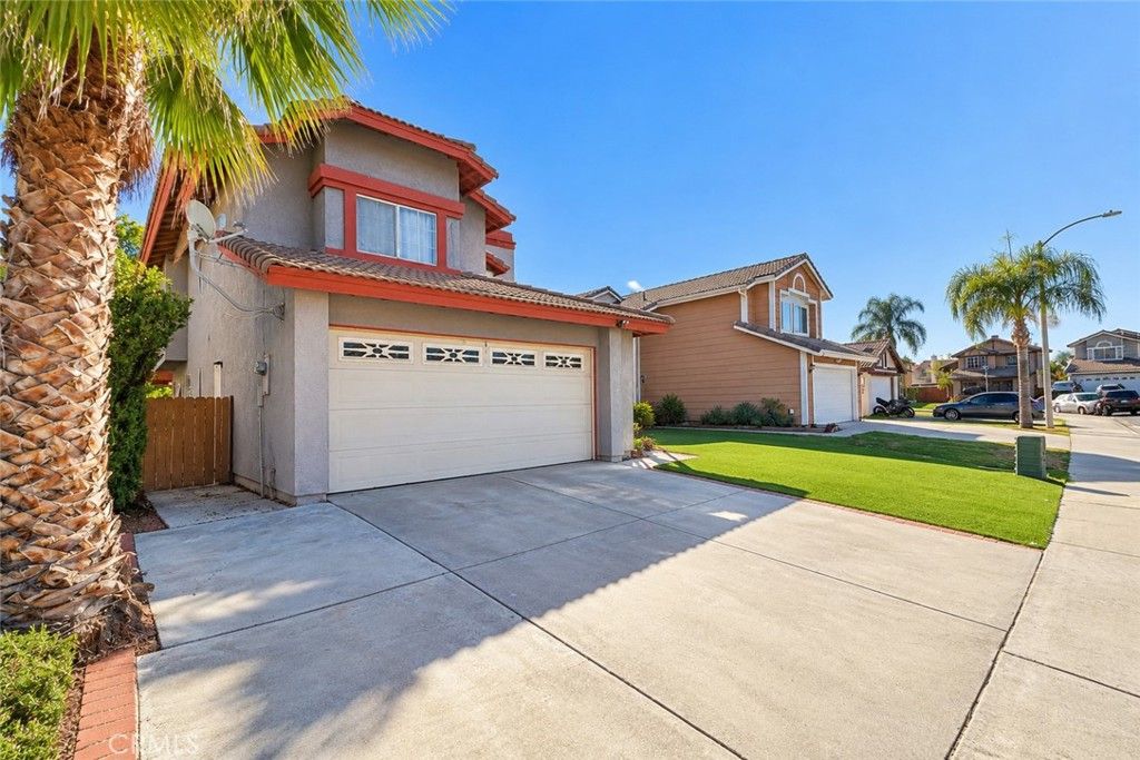 945 Dolphin Drive, Perris, CA 92571 — exterior