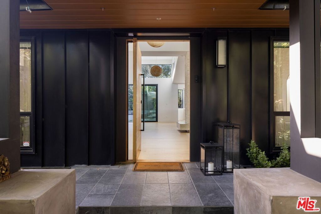 2450 Nalin Drive, Los Angeles, CA 90077 — photo 3