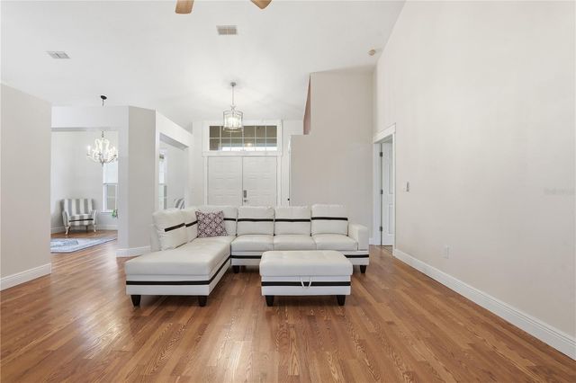 20312 MAXIM PKWY, Orlando, FL 32833