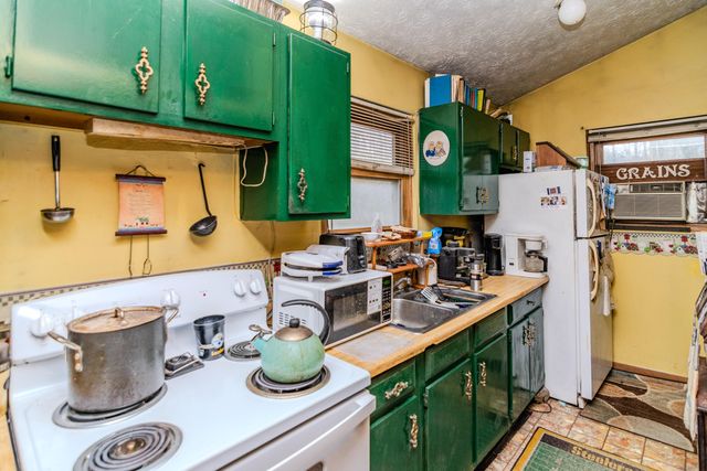 1667 Jackson Drive, Morehead, KY 40351