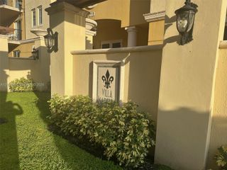322 Madeira Ave 302, Coral Gables, FL 33134