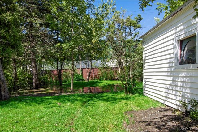 270 Merrymont Road, Cheektowaga, NY 14225