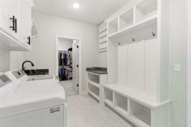 231 Ambry Loop, Centerton, AR 72719