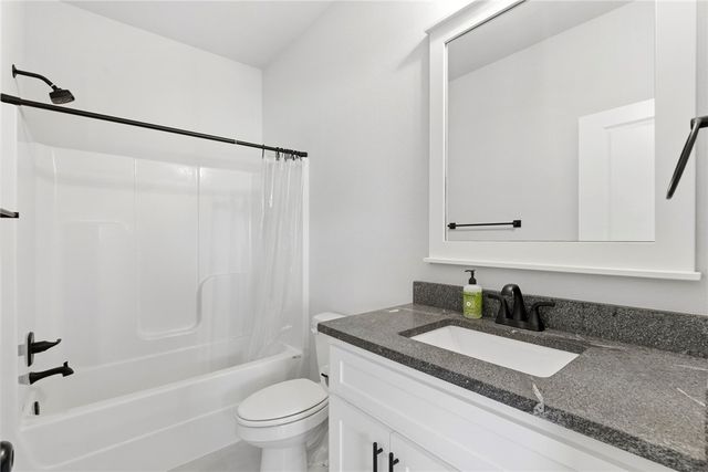 231 Ambry Loop, Centerton, AR 72719