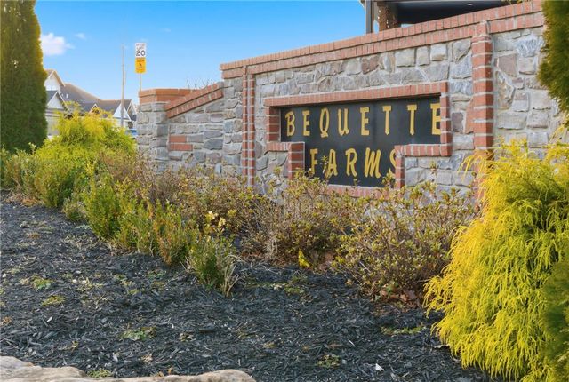 231 Ambry Loop, Centerton, AR 72719