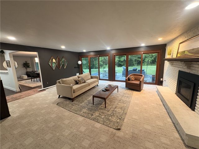 2564 Rustling Brook Lane, Beavercreek, OH 45434