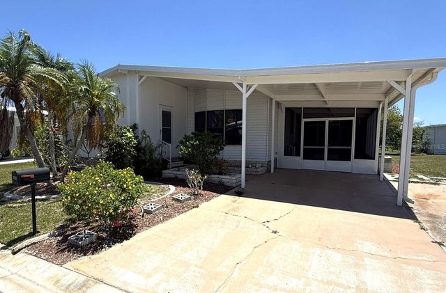 717 RIVERVIEW CIRCLE, North Port, FL 34287