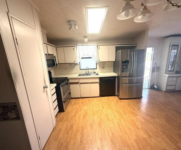 717 RIVERVIEW CIRCLE, North Port, FL 34287
