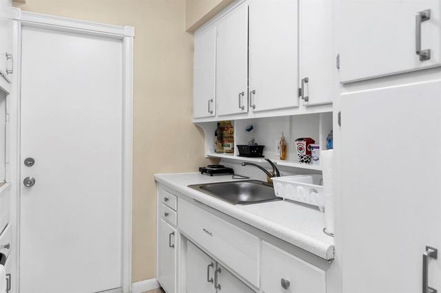 2700 NE 135th Street 31, North Miami, FL 33181