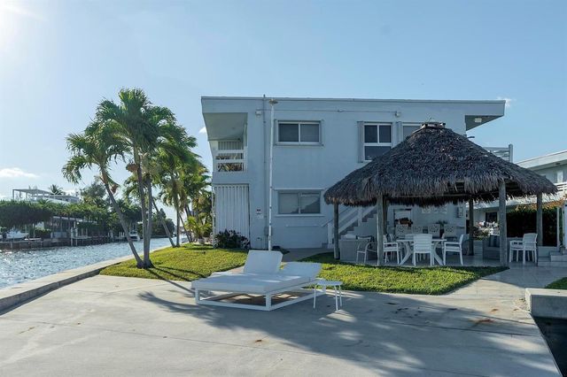 2700 NE 135th Street 31, North Miami, FL 33181