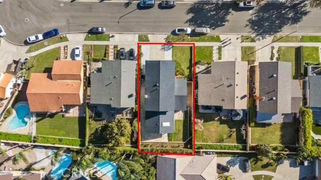2624 S Griset, Santa Ana, CA 92704