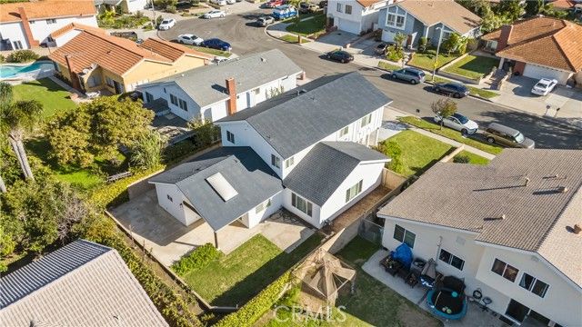 2624 S Griset, Santa Ana, CA 92704