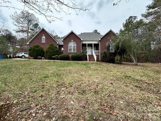 1385 Ron Whicker Drive, Catawba, NC 28609