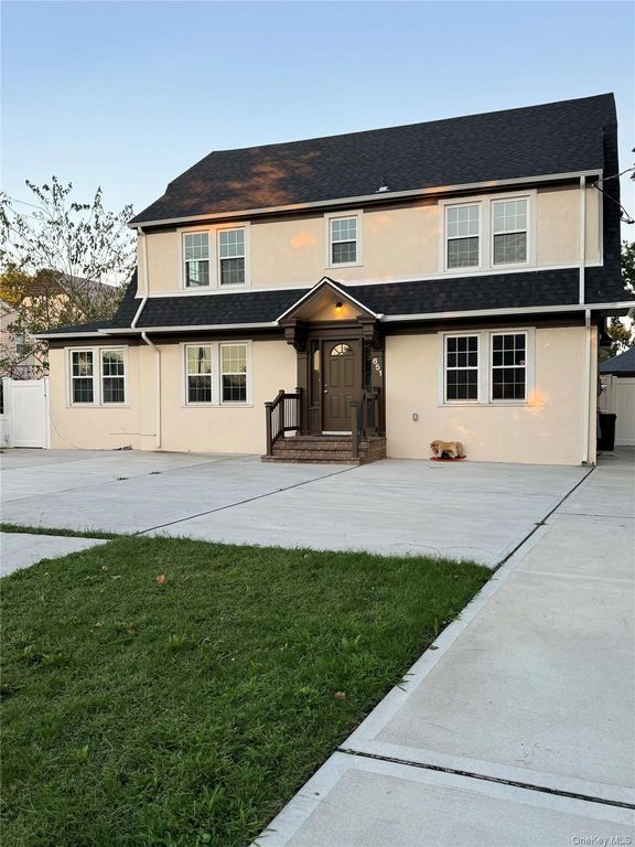 651 W Broadway, Cedarhurst, NY 11516
