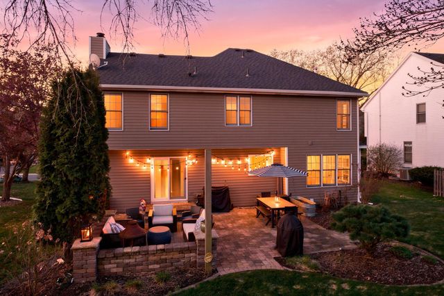 16930 Hanover Lane, Eden Prairie, MN 55347