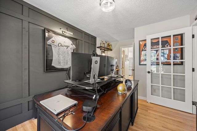 16930 Hanover Lane, Eden Prairie, MN 55347