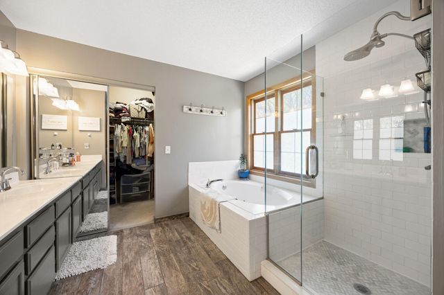 16930 Hanover Lane, Eden Prairie, MN 55347