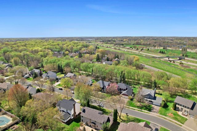16930 Hanover Lane, Eden Prairie, MN 55347