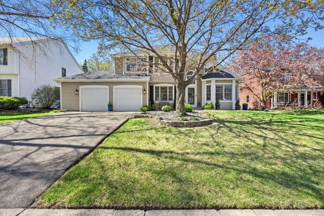 16930 Hanover Lane, Eden Prairie, MN 55347