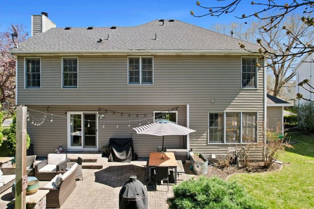 16930 Hanover Lane, Eden Prairie, MN 55347