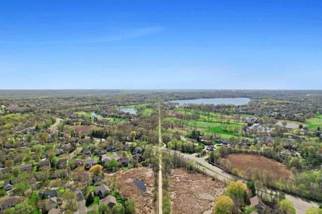 16930 Hanover Lane, Eden Prairie, MN 55347