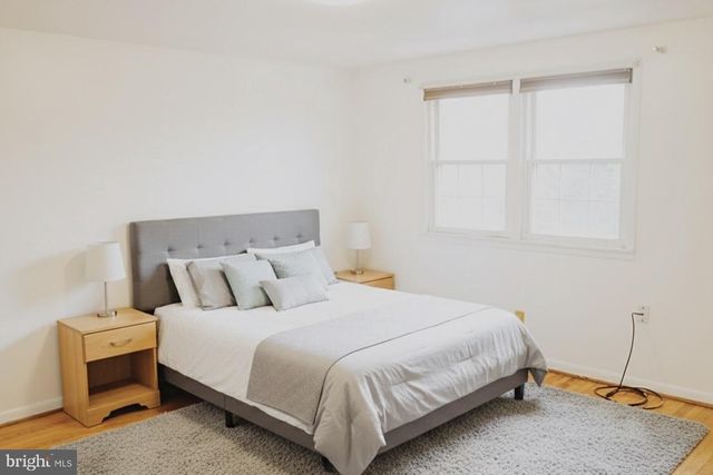 927 GROVEHILL RD, Halethorpe, MD 21227