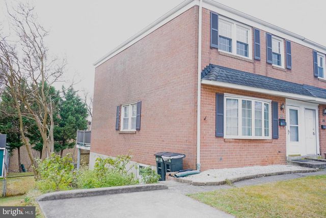 927 GROVEHILL RD, Halethorpe, MD 21227