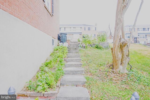 927 GROVEHILL RD, Halethorpe, MD 21227