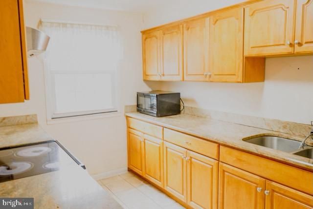 927 GROVEHILL RD, Halethorpe, MD 21227