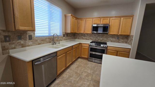 40720 N TRAILHEAD Way, Phoenix, AZ 85086
