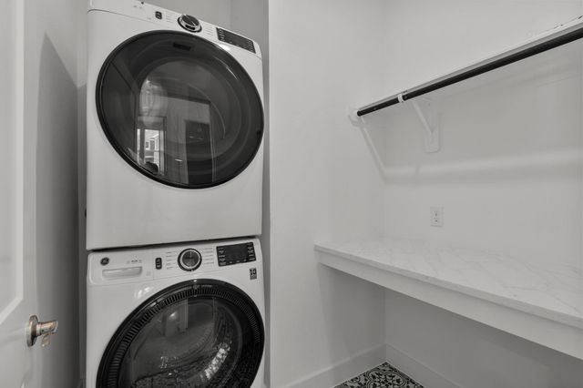 1302 Shaded Rock Drive, Missouri City, TX 77459